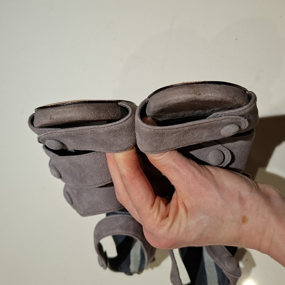 Talbots Gray Suede & Olive Green Patent Leather Heels with Buttons (US 7) - Picture 8 of 10